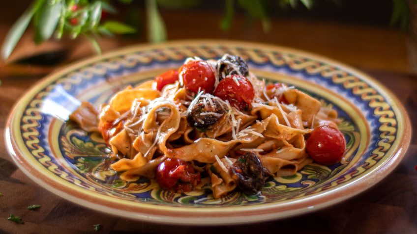 Pappardelle Alla Puttanesca